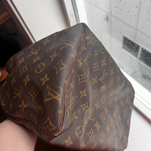 Louis Vuitton Speedy 30 - Picture 10 of 13